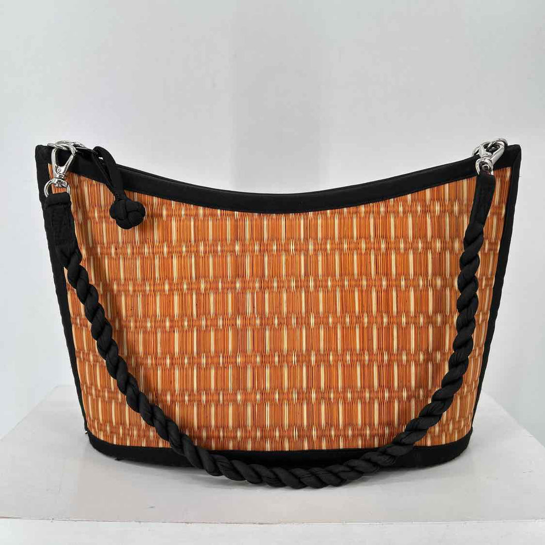 Baskets of Cambodia Rust Straw Pre Owned Tote