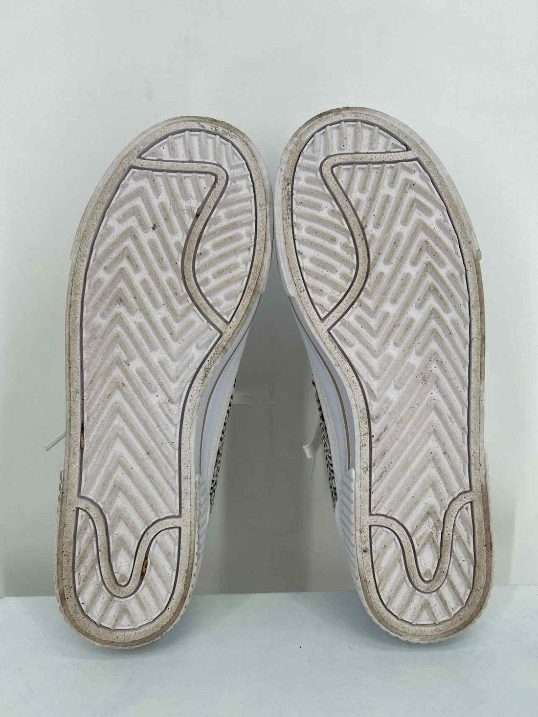 Nike Women Size 9 White Special Edition Sneakers