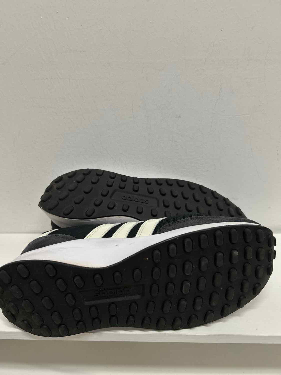 Adidas Women Size 9.5 Black & White Sneakers