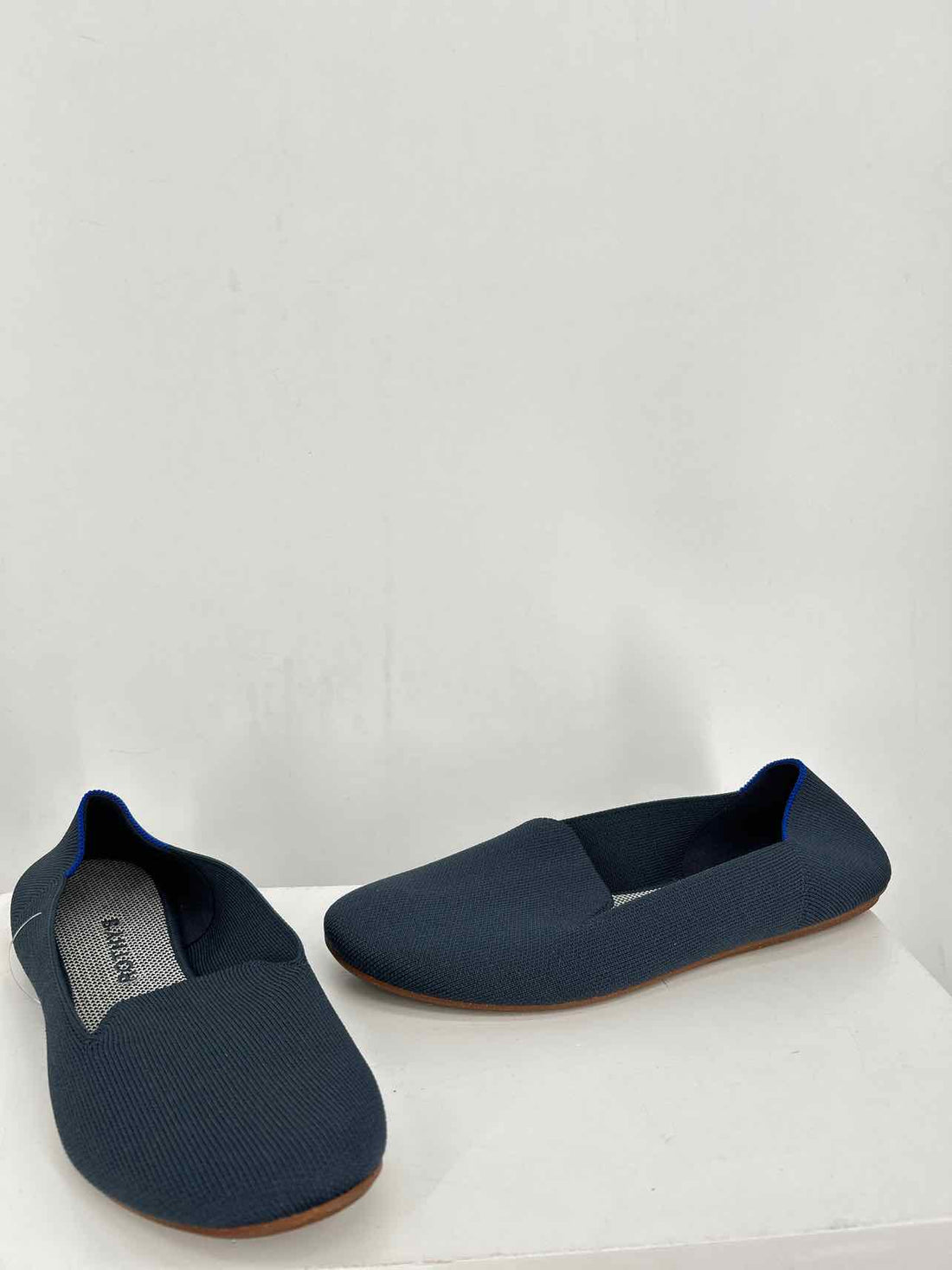Rothys Women Size 10 Navy Flats