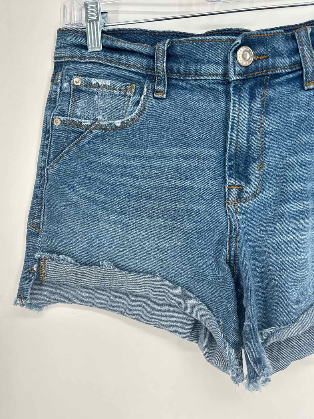 Kensie Size 8 Denim Shorts