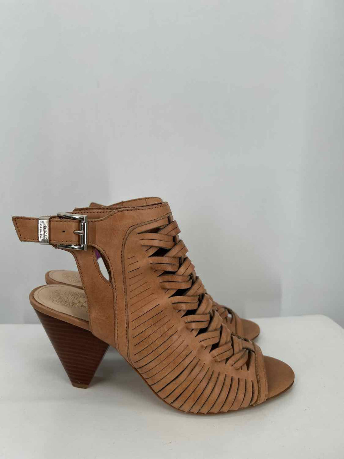 Vince Camuto Women Size 8.5 Brown Heels