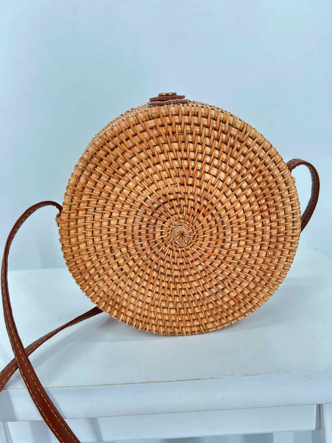 No Brand Name Tan Wicker NWT Crossbody