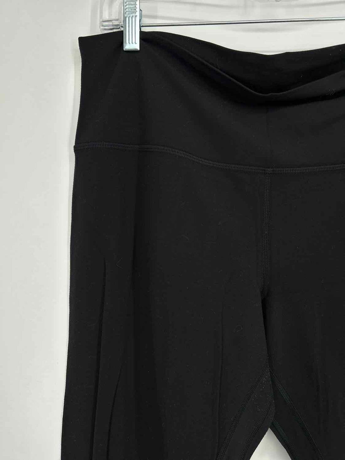 Lululemon Size 14 Black Active Leggings