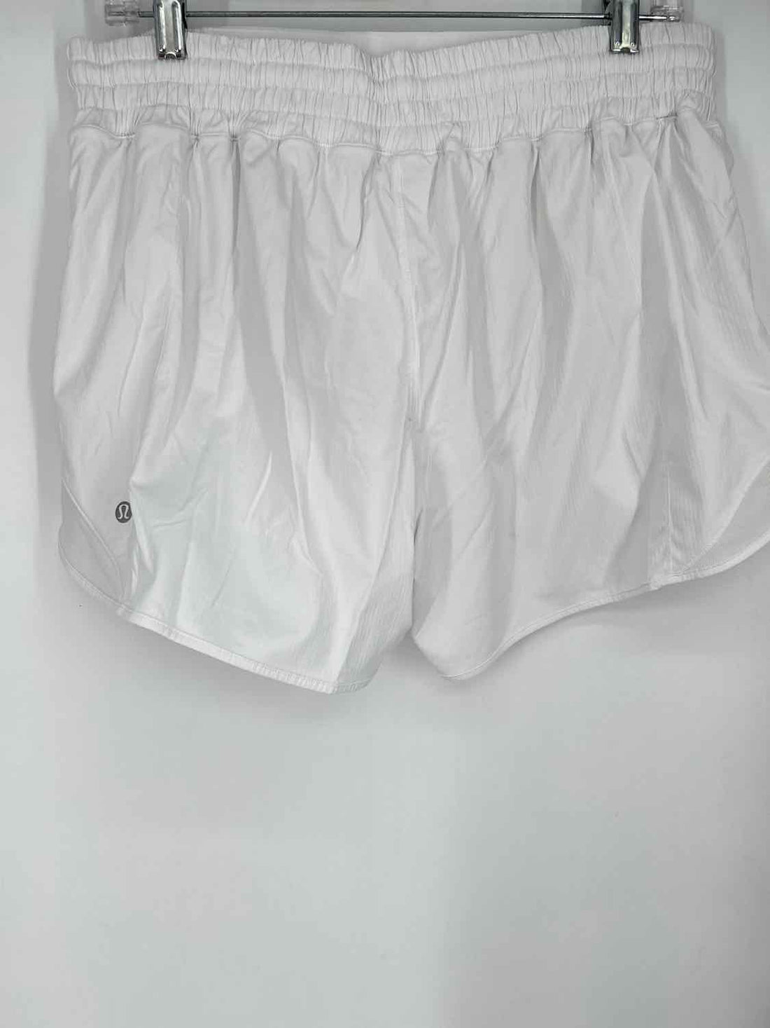 Lululemon Size 14 White Active Shorts