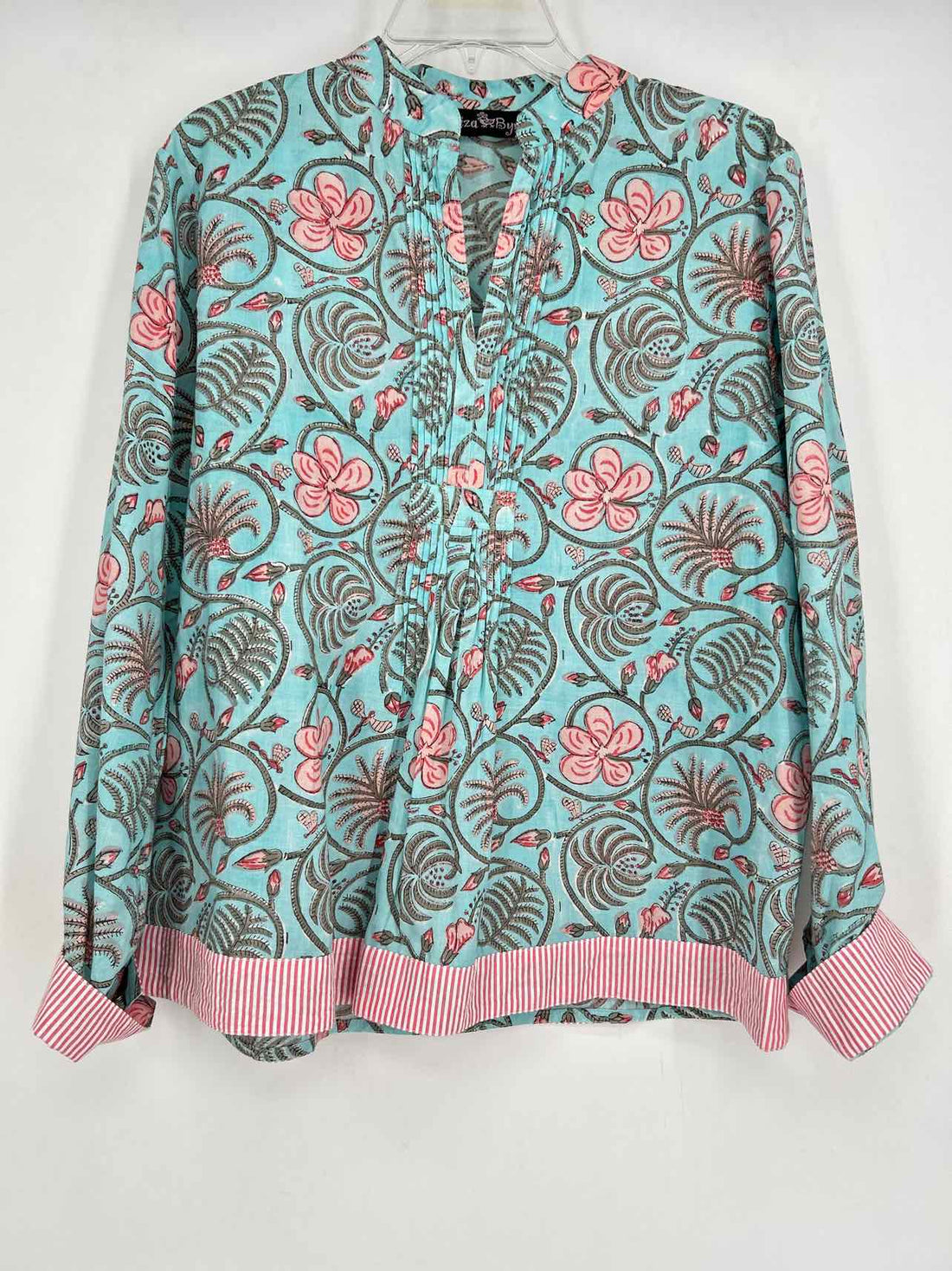 Liza Byrd Size M Light Blue & Pink Print Long Sleeve