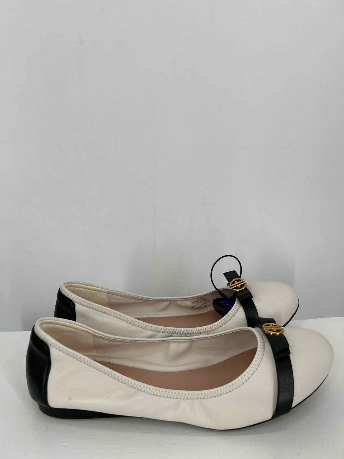 Cole Haan Women Size 8 White Genuine Leather Flats