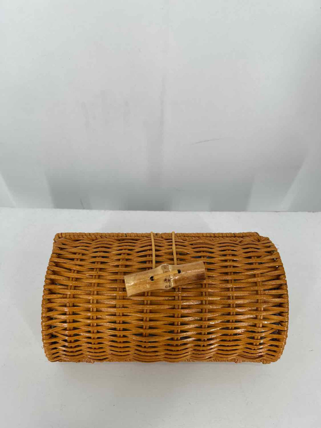 Lilly Pulitzer Wicker Rattan Pre Owned Clutch