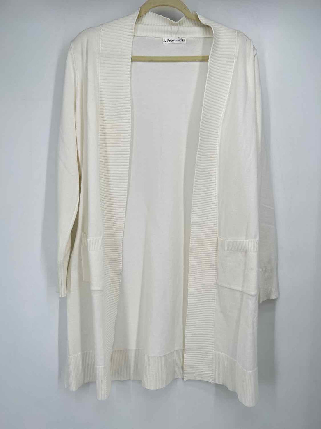JJ Perfection Size M White Cardigan