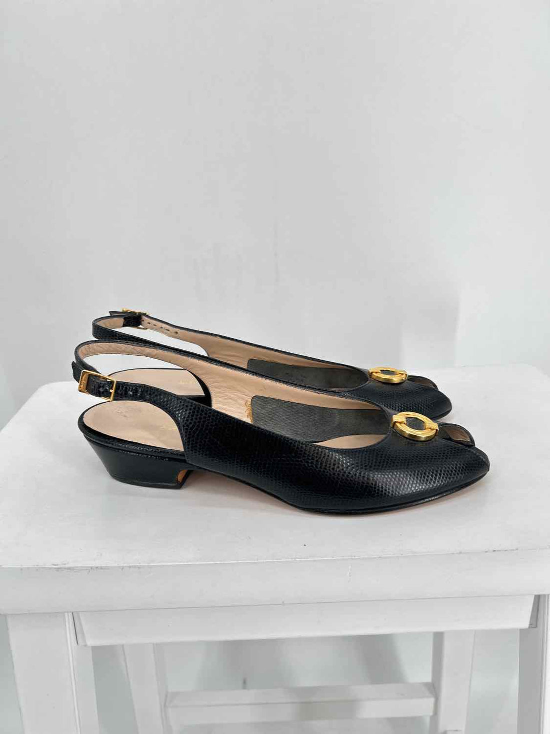 Salvatore Ferragamo Women Size 8.5 Black Textured Sling Back Peep Toe Flats
