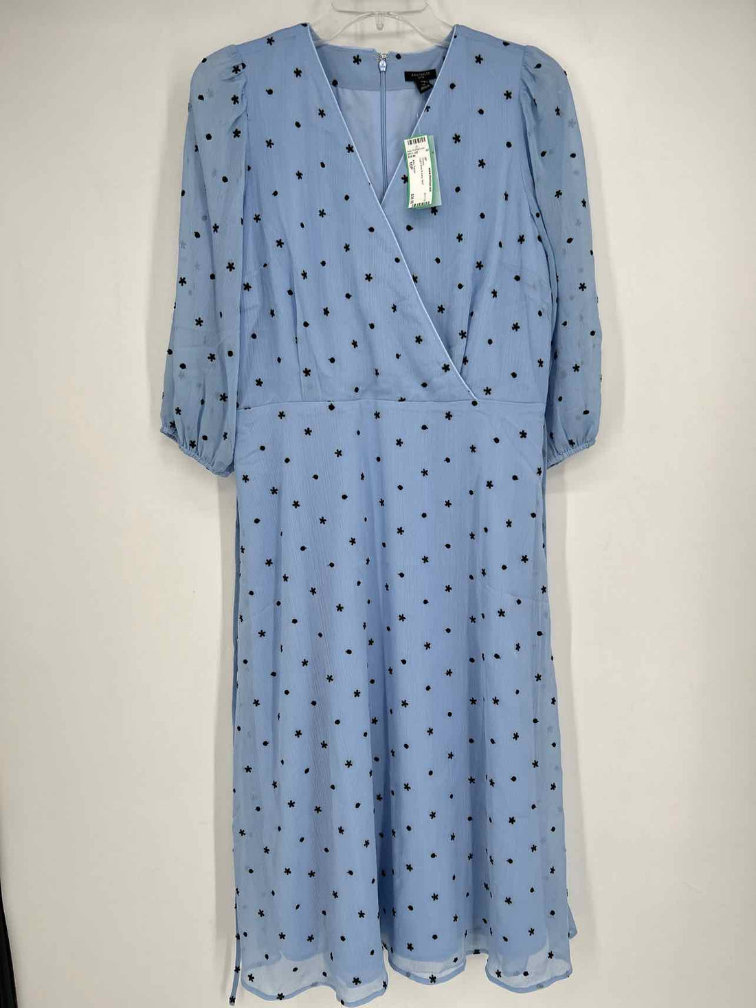 Ann Taylor Size 10P Light blue & navy NWT Dress