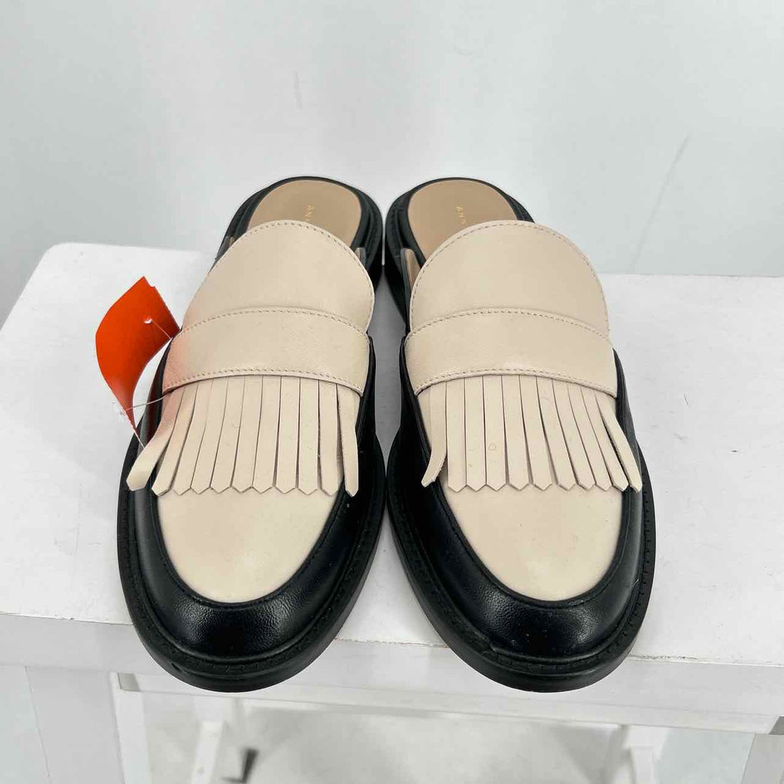 Ann Taylor Women Size 9 Black & Beige Mules
