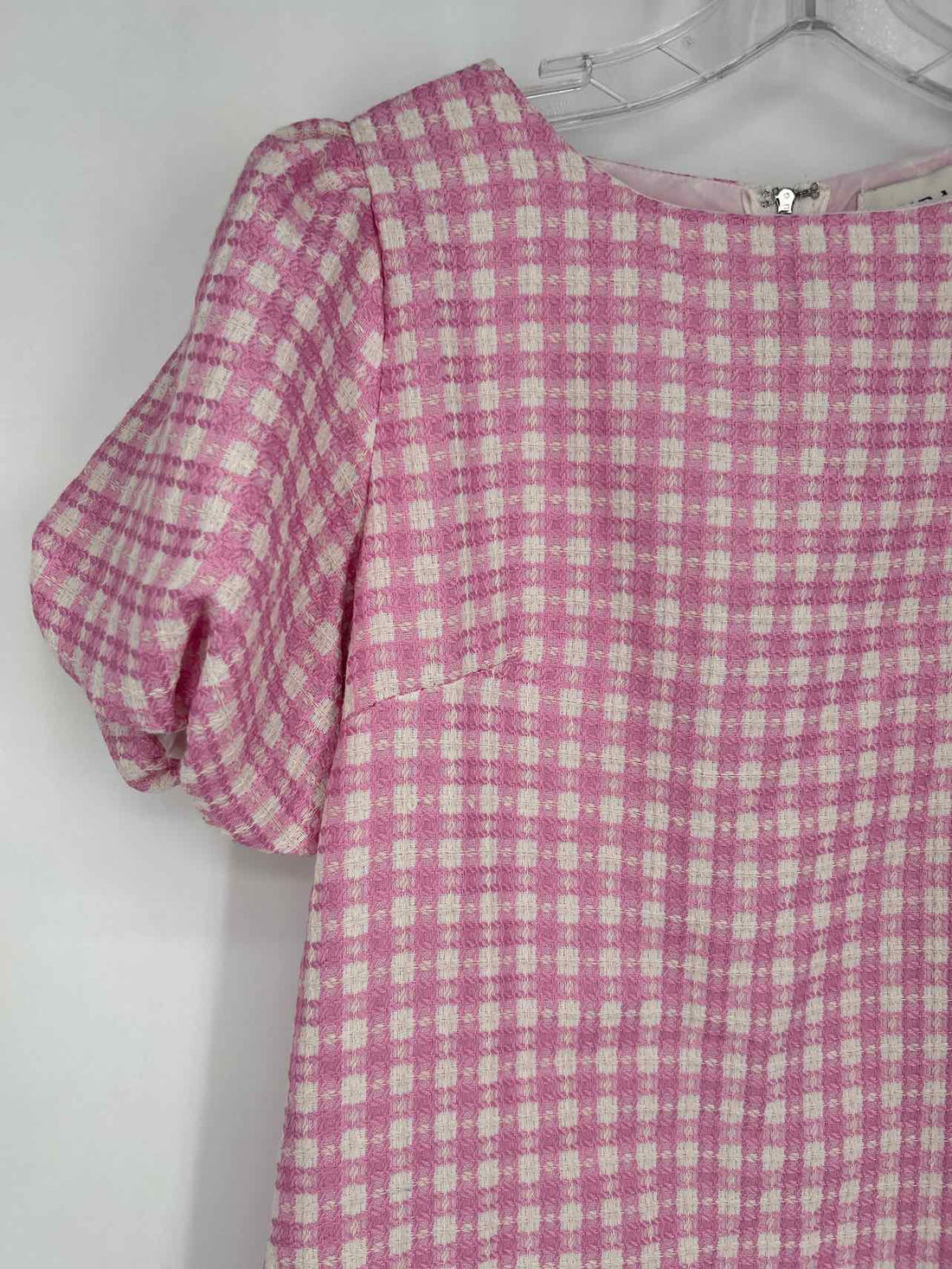 Aura Size M Pink & White Tweed Short Sleeve Dress