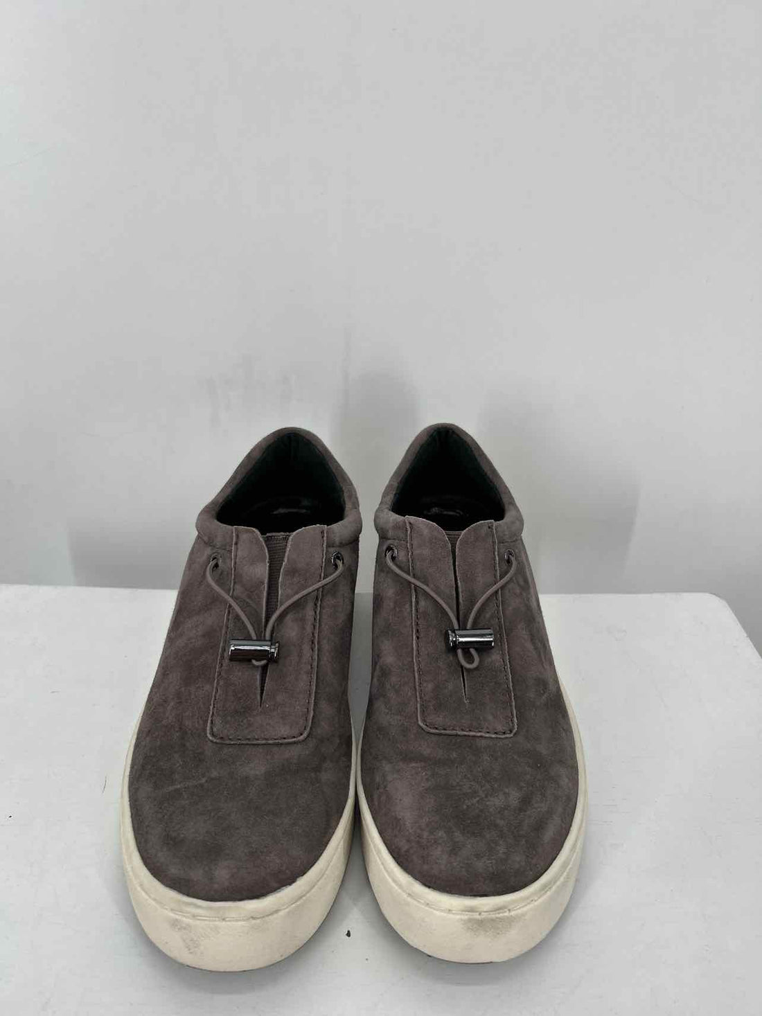 Donald Pliner Women Size 6.5 Gray Sneakers