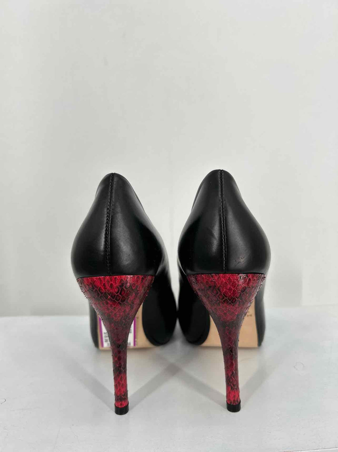 Max Studio Women Size 8 Black & Red Python Heels