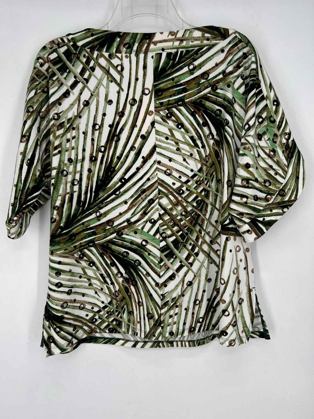 Chicos Size 1/M Green & White Print Short Sleeve