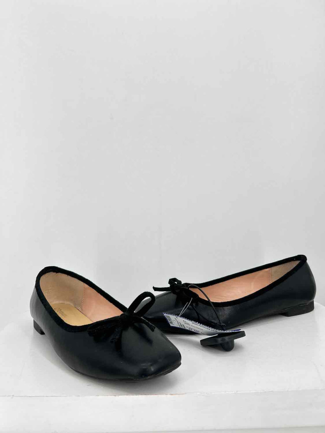 C. Paravano Women Size 37.5(6.5) Black Flats