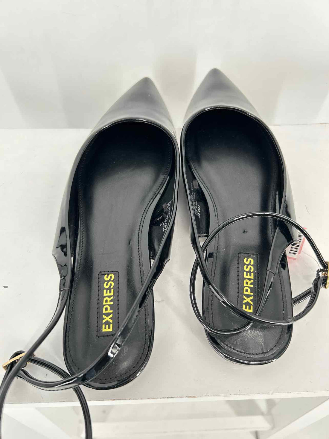 Express Women Size 7 Black Flats
