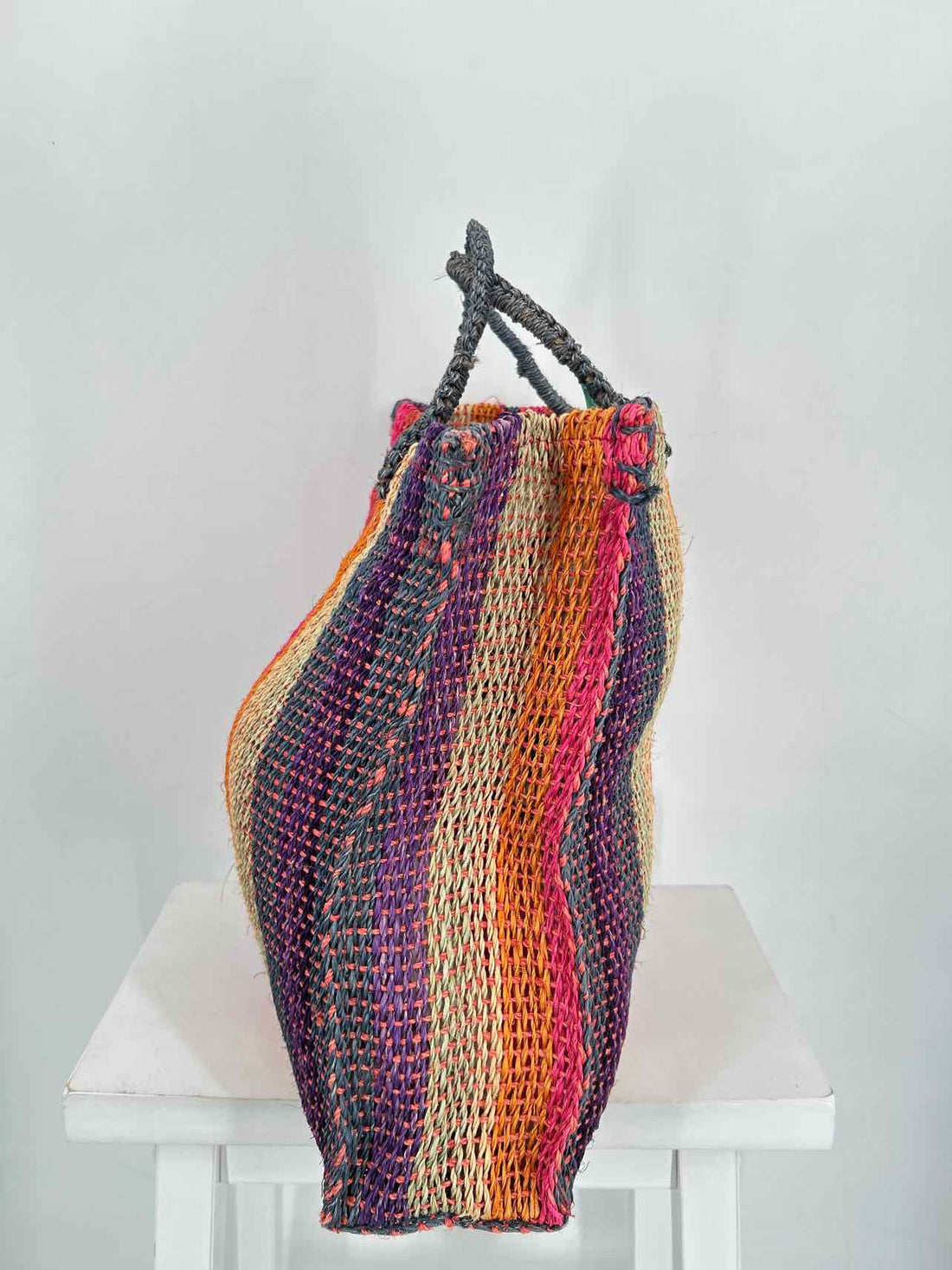No Brand Name Rainbow Striped Straw Pre Owned Tote