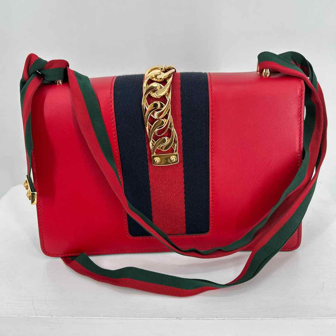 Gucci Sylvie Red Leather Shoulder Purse LUXURY