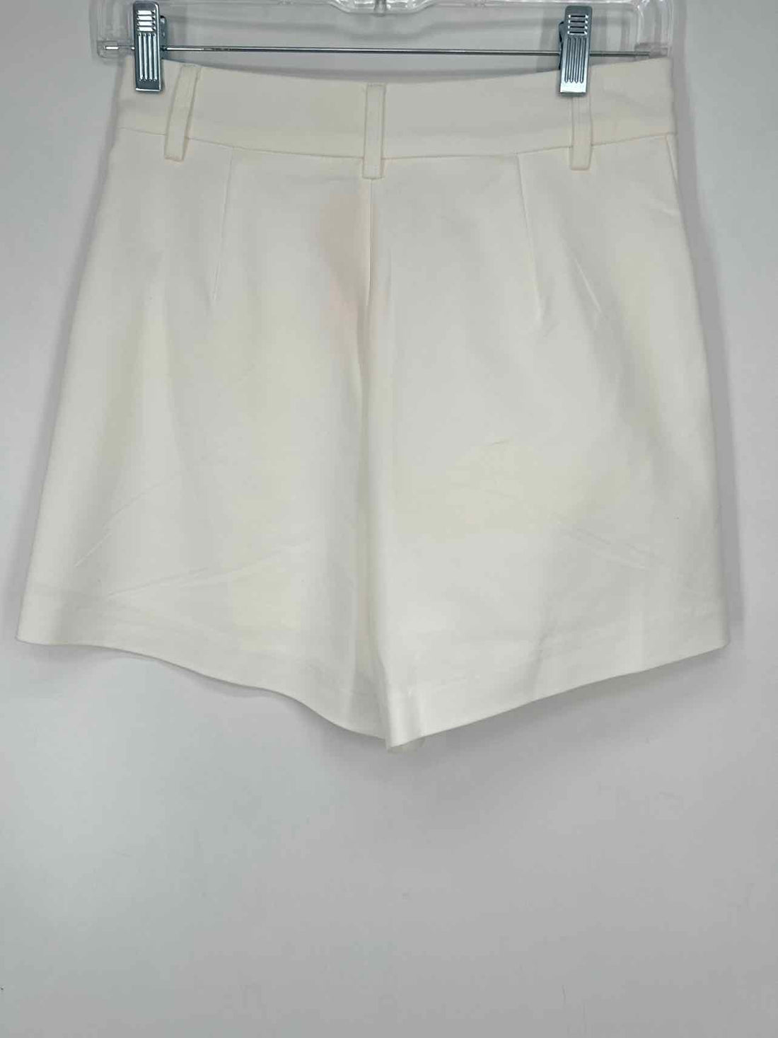 Lena Size S White Shorts a