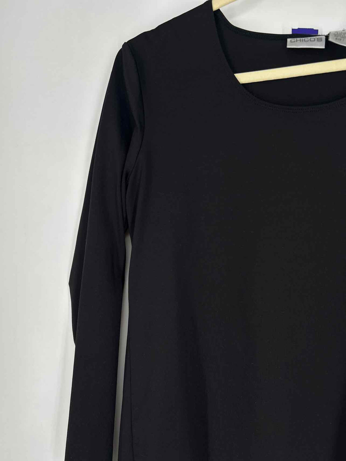 Chicos Size 1/M Black Vintage Long Sleeve