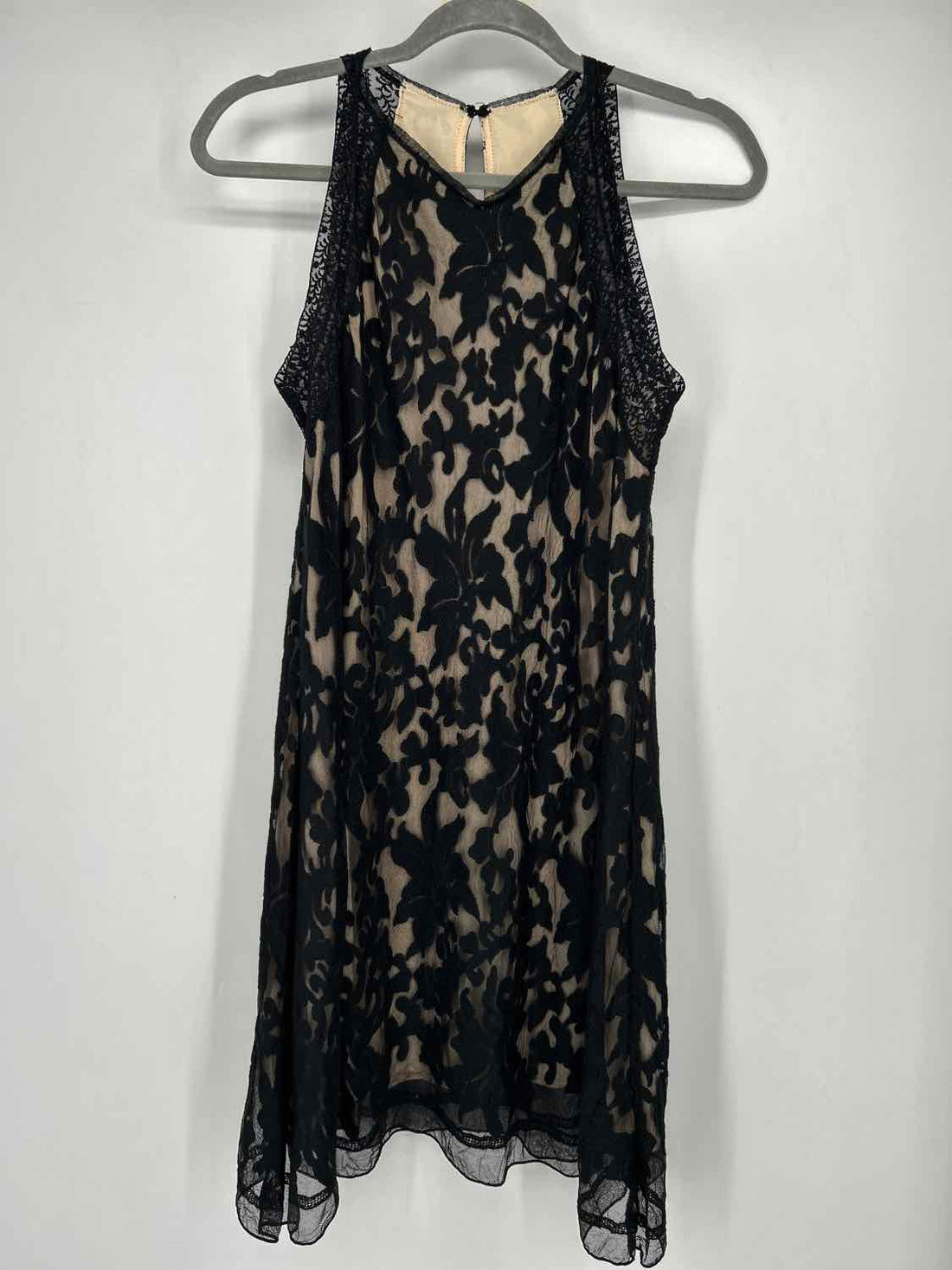 Chelsea & Violet Size S Black & Beige Lace NWT Dress