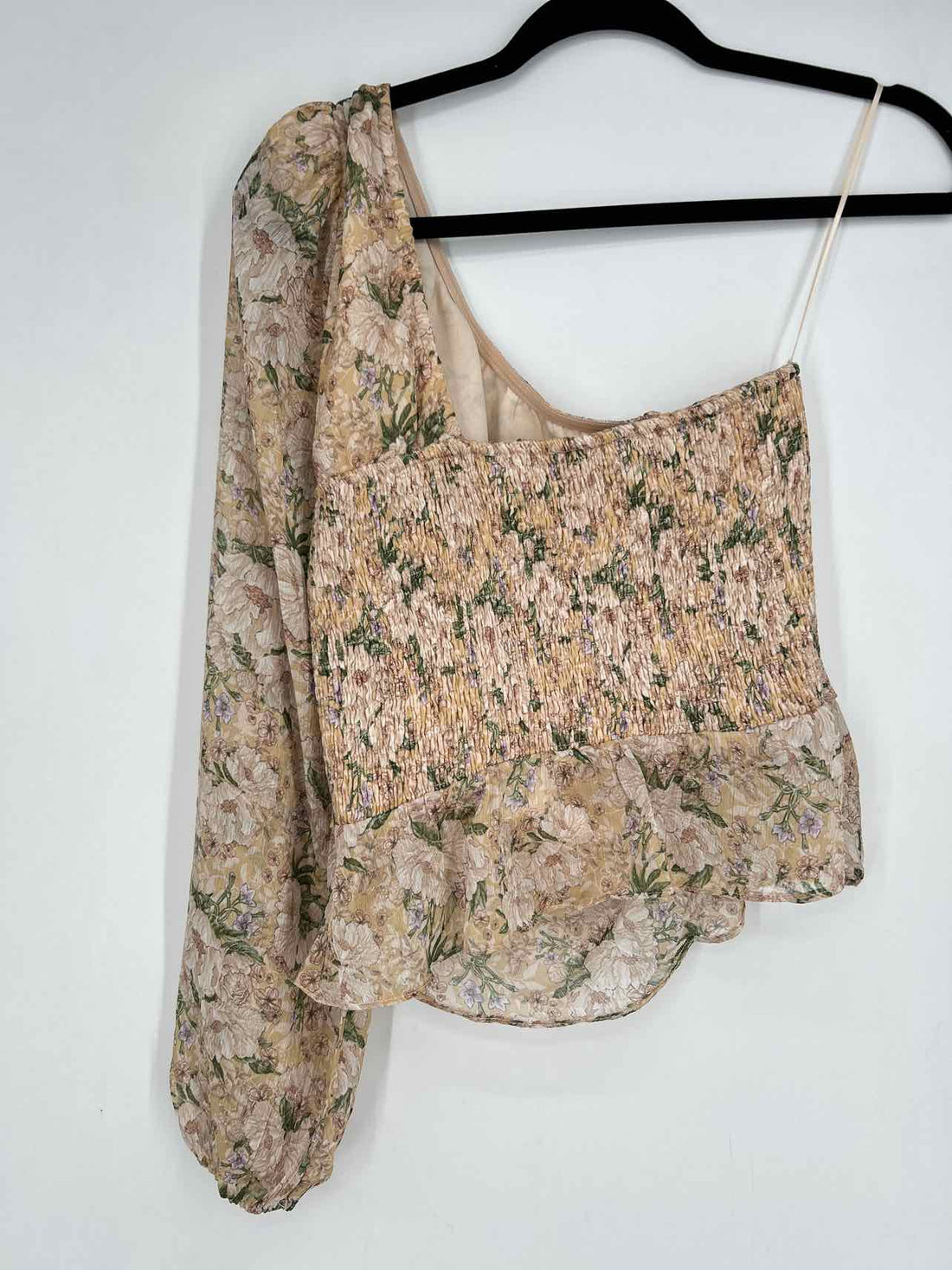 Heartloom Size M Beige Floral NWT Long Sleeve