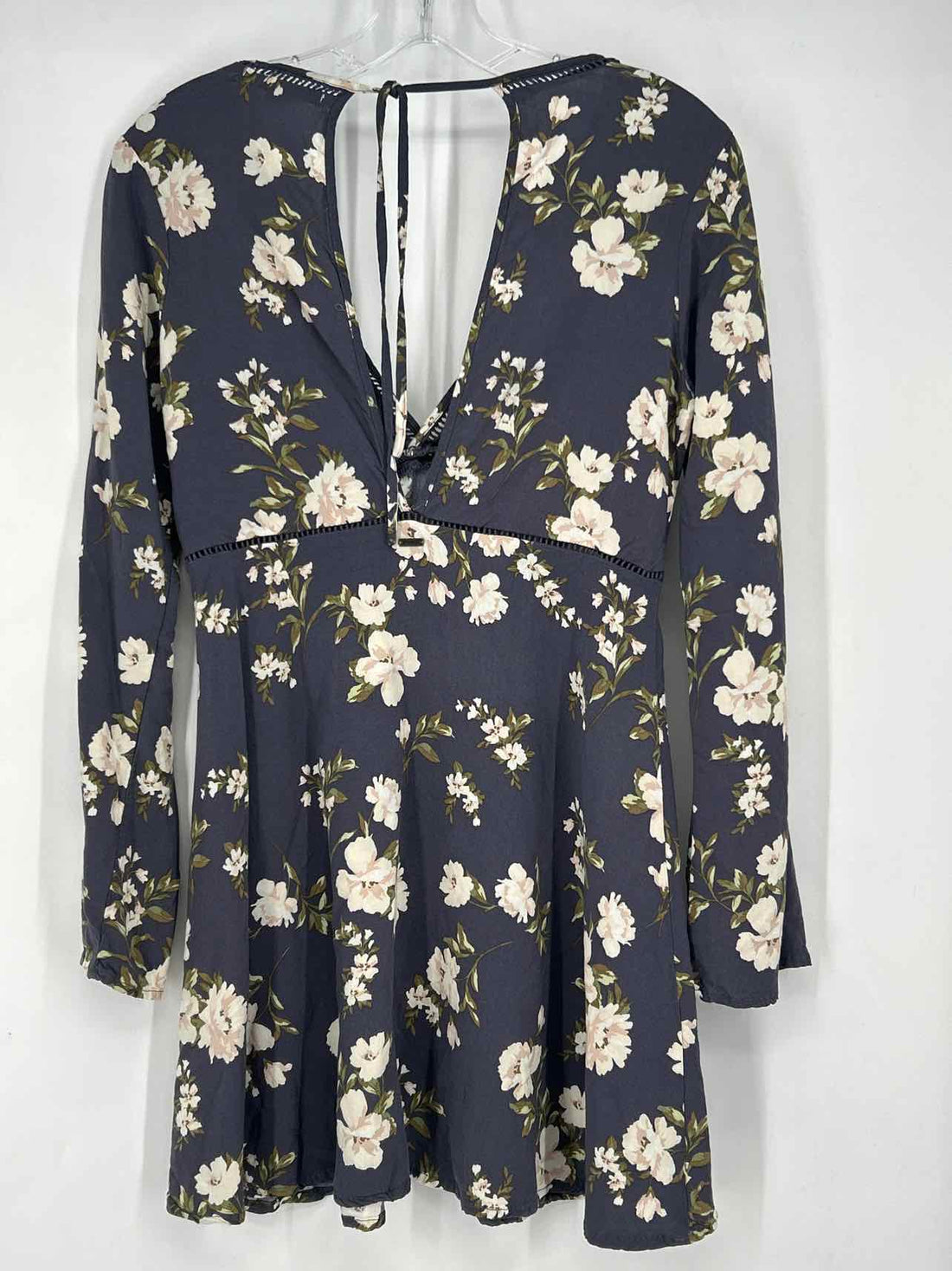 Oneil Size M Dark Gray Floral Long Sleeve Dress