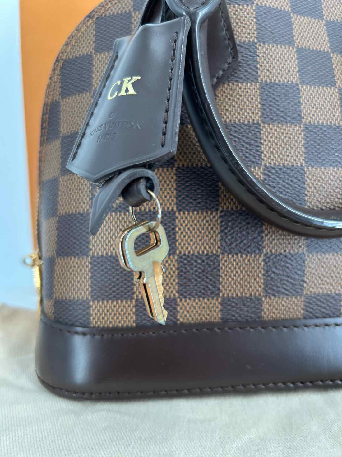 Louis Vuitton Alma BB Damier Ebene Coated Canvas & Leather Like New LUXURY