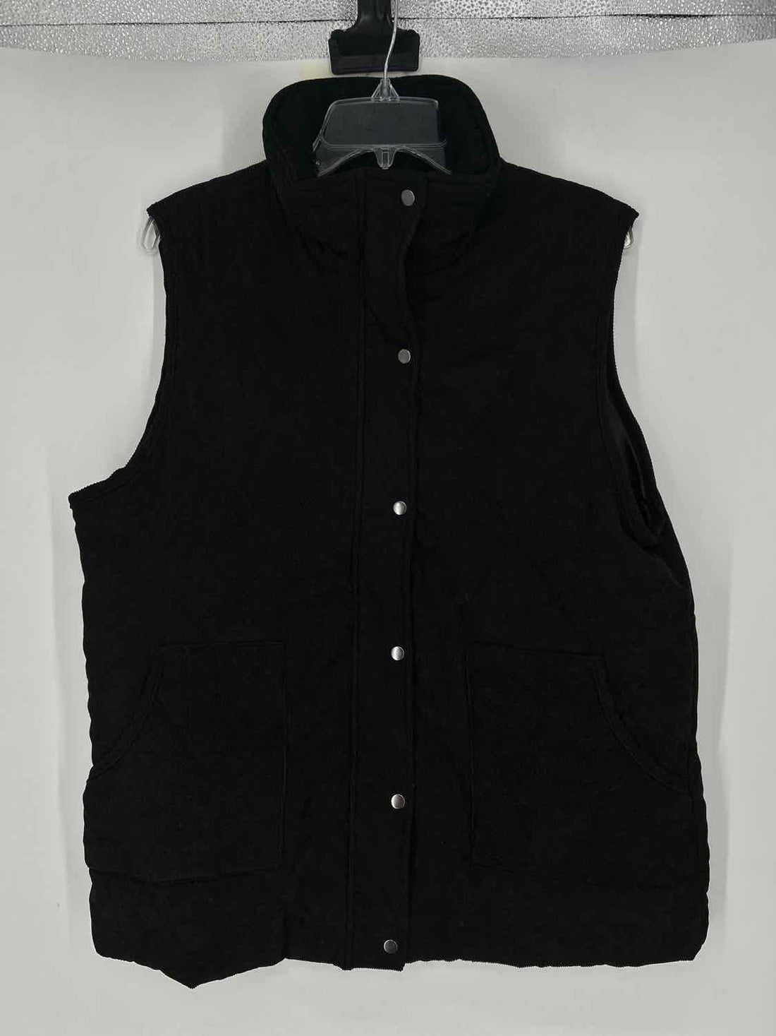 Michelle Mae Size XL Black Corduroy Vest