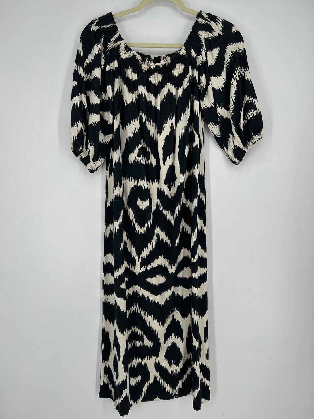 H&M Size S Black & White Short Sleeve Dress
