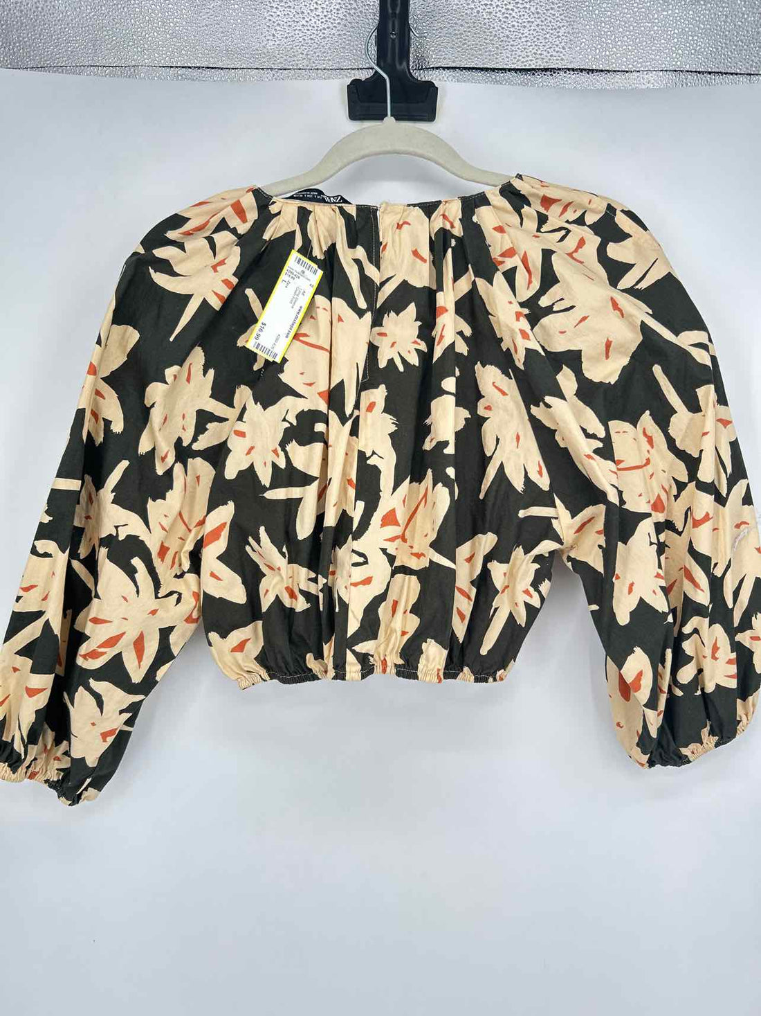 Zara Size L Green Print Long Sleeve