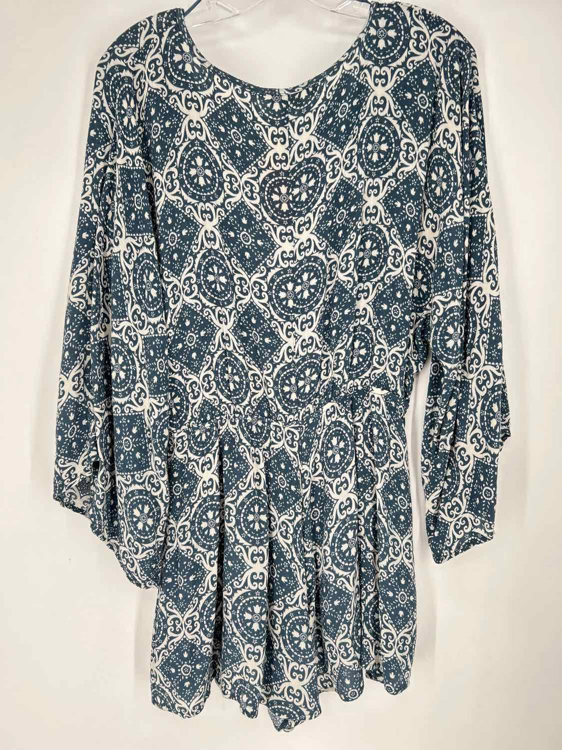 Lovestitch Size M Dark Blue & White Long Sleeve Rompers