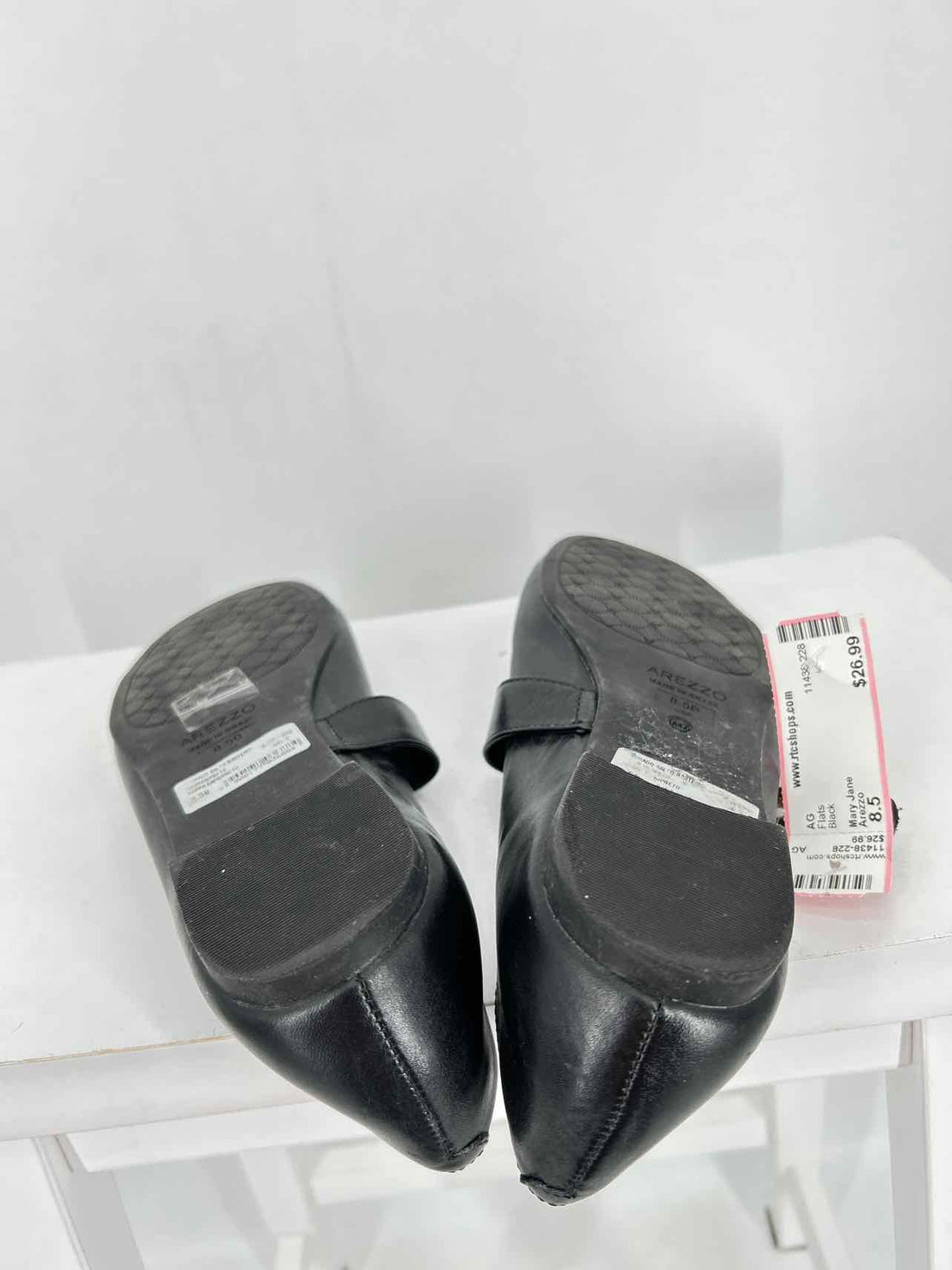 Arezzo Women Size 8.5 Black Flats