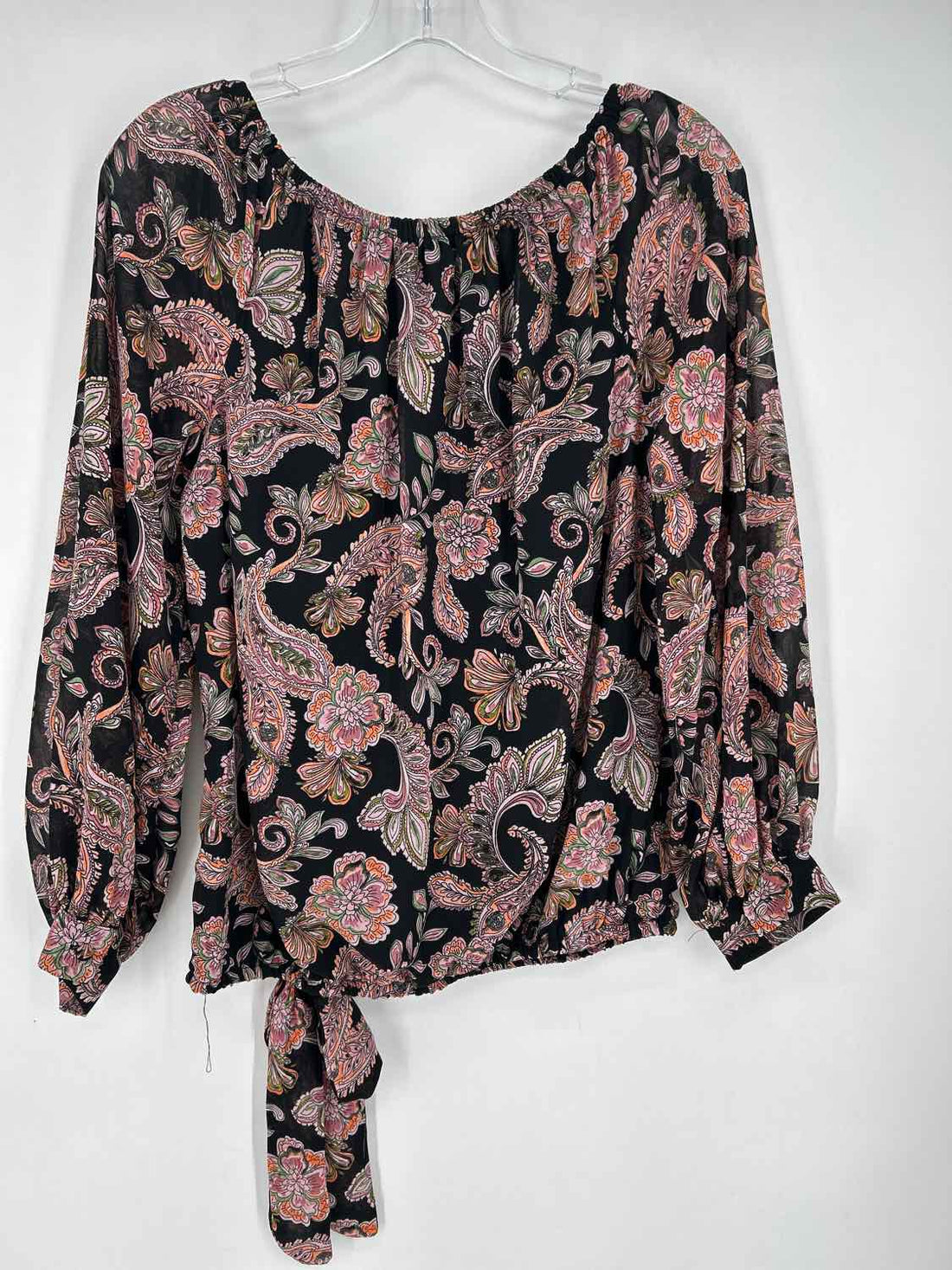 CeCe Size M Black & Pink Print Long Sleeve