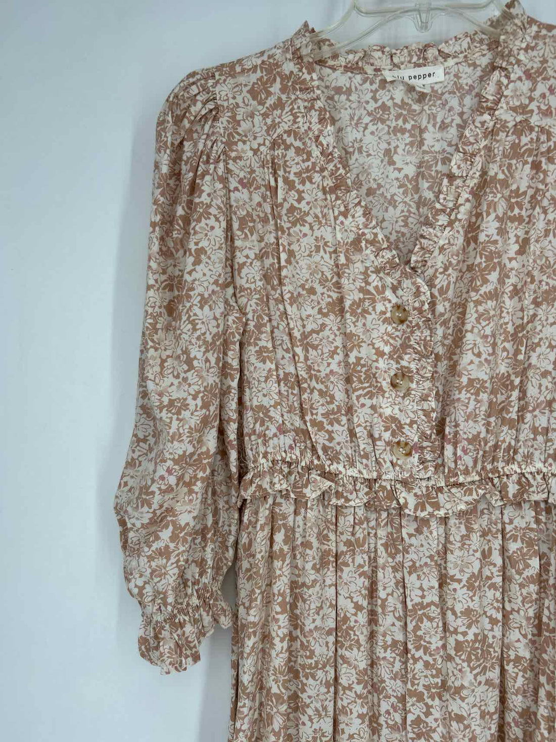Blu Pepper Size S Beige Floral Long Sleeve Dress