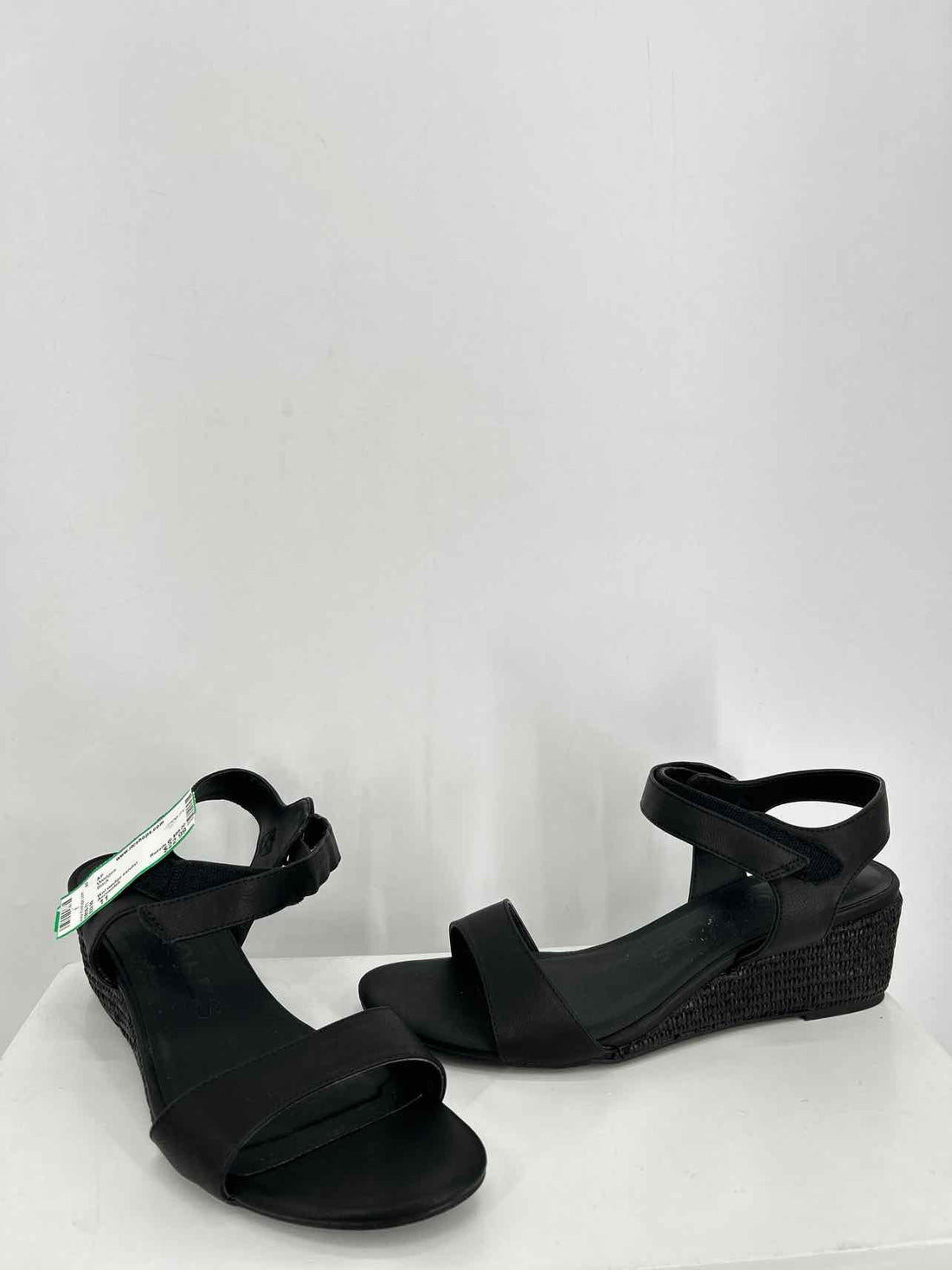 Aerosoles Women Size 11 Black Wedges