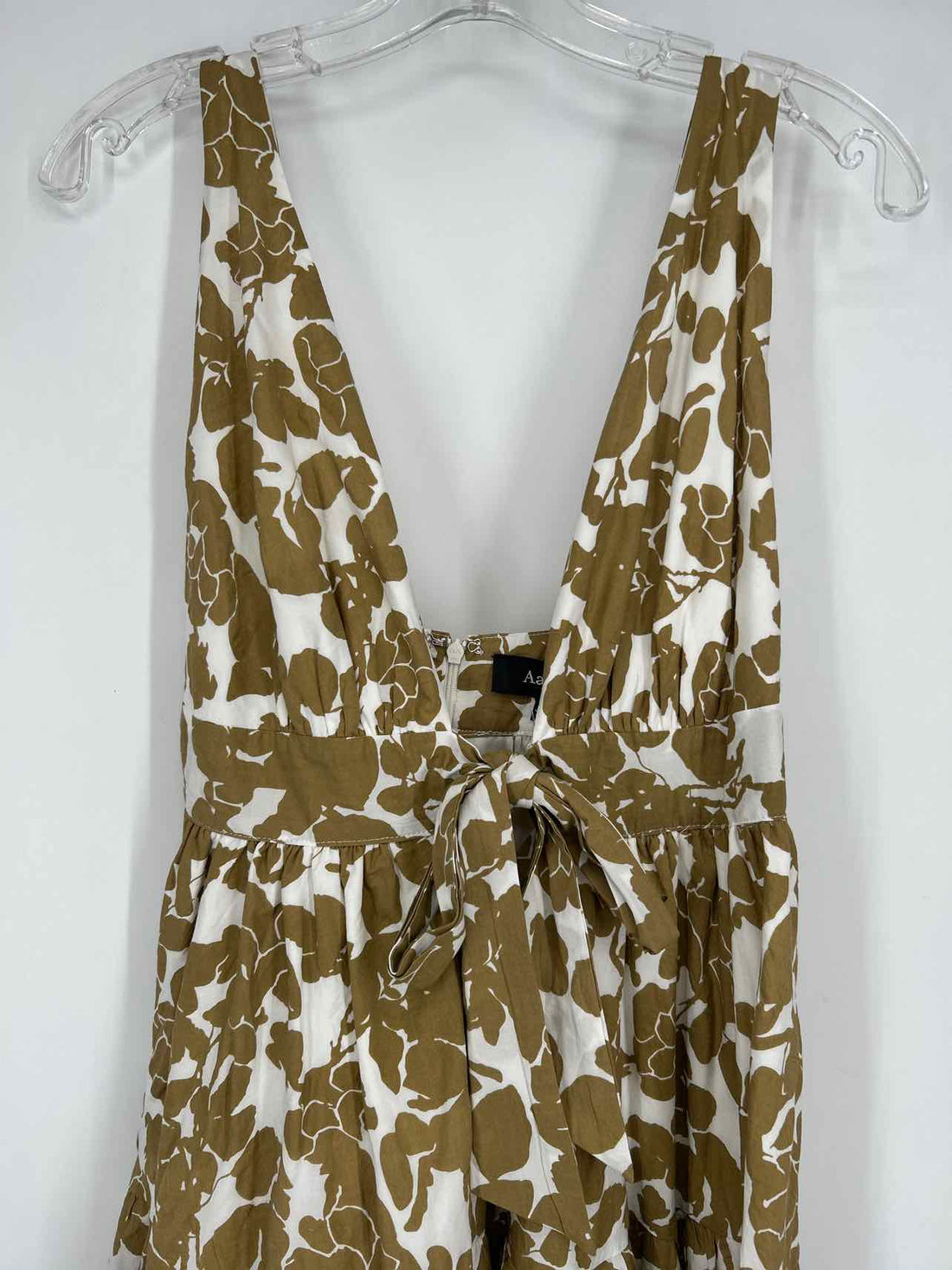 Aakaa Size S White & Taupe Dress
