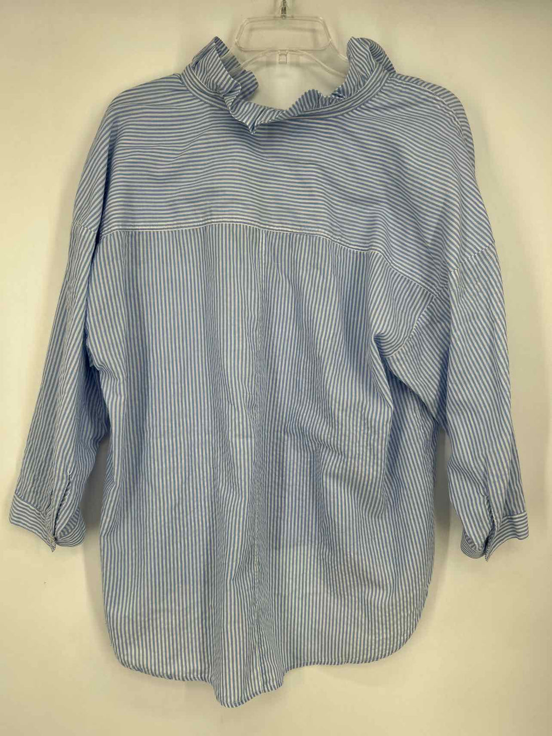 Crown & Ivy Size L Blue & White Striped Long Sleeve