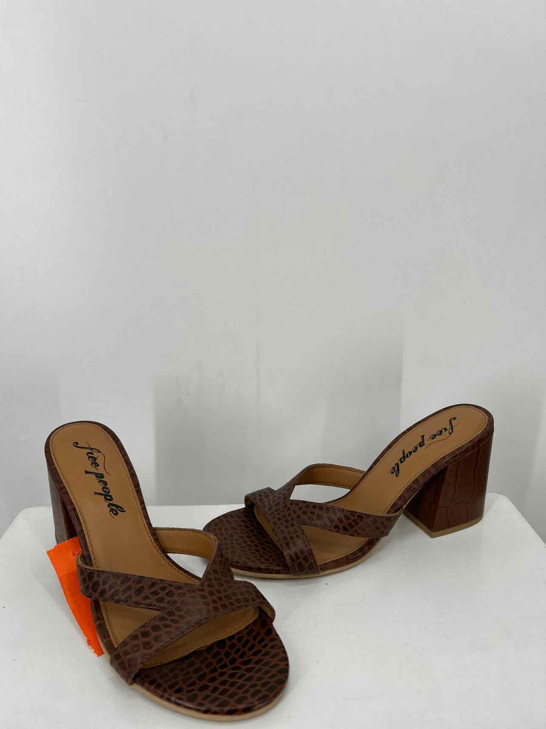 Free People Women Size 39 (8.5-9) Brown Sandals