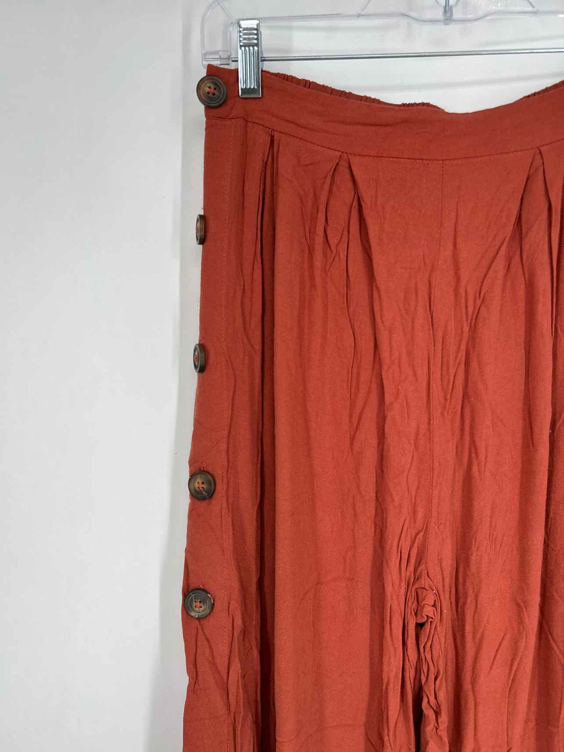 Very J Size M Rust Linen Blend Pants