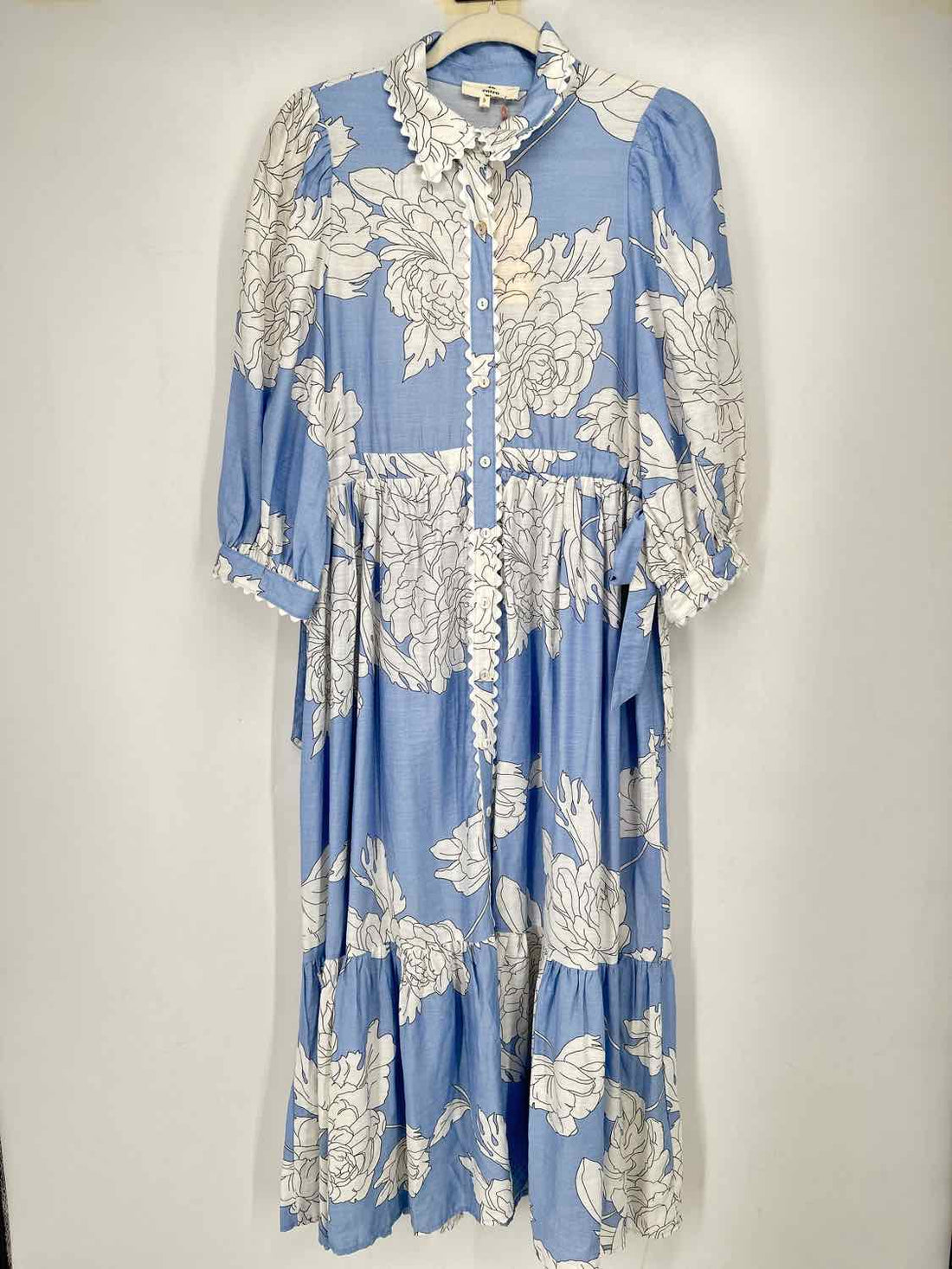 Entro Size S Blue & White Print NWT Dress