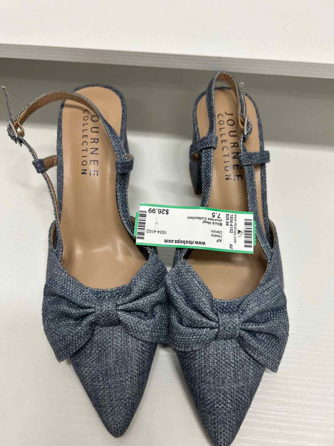 Journee Collection Women Size 7.5 Denim Heels
