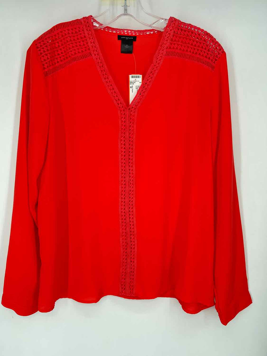 Ann Taylor Size M Coral Long Sleeve
