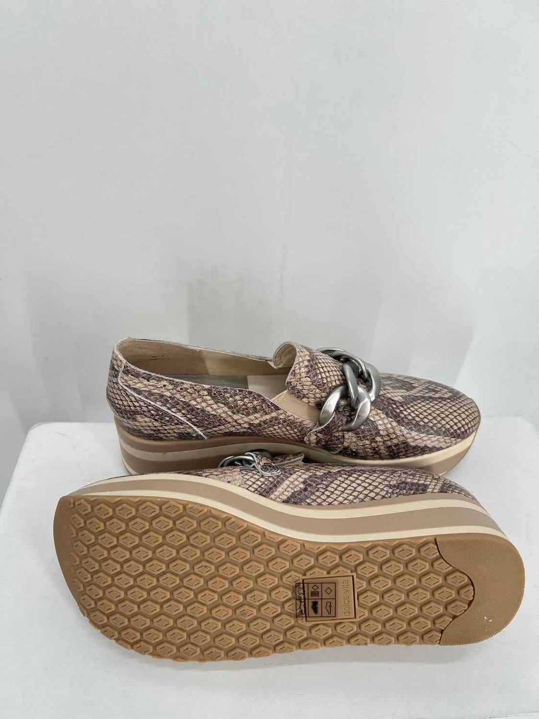 Dolce Vita Women Size 9 Cream Python Print Platform Sneakers