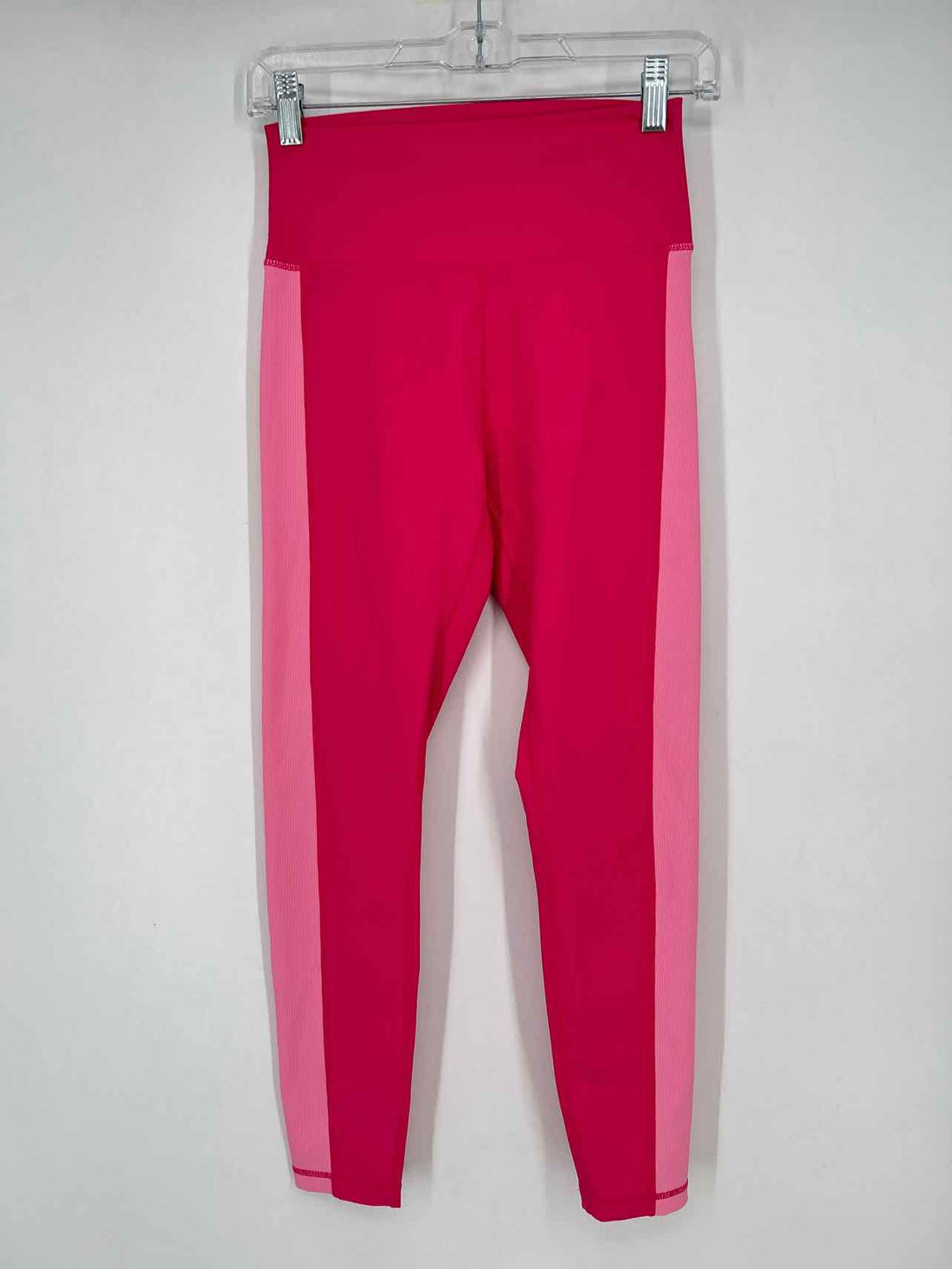 WILO Size M Pink Colorblock Active Leggings