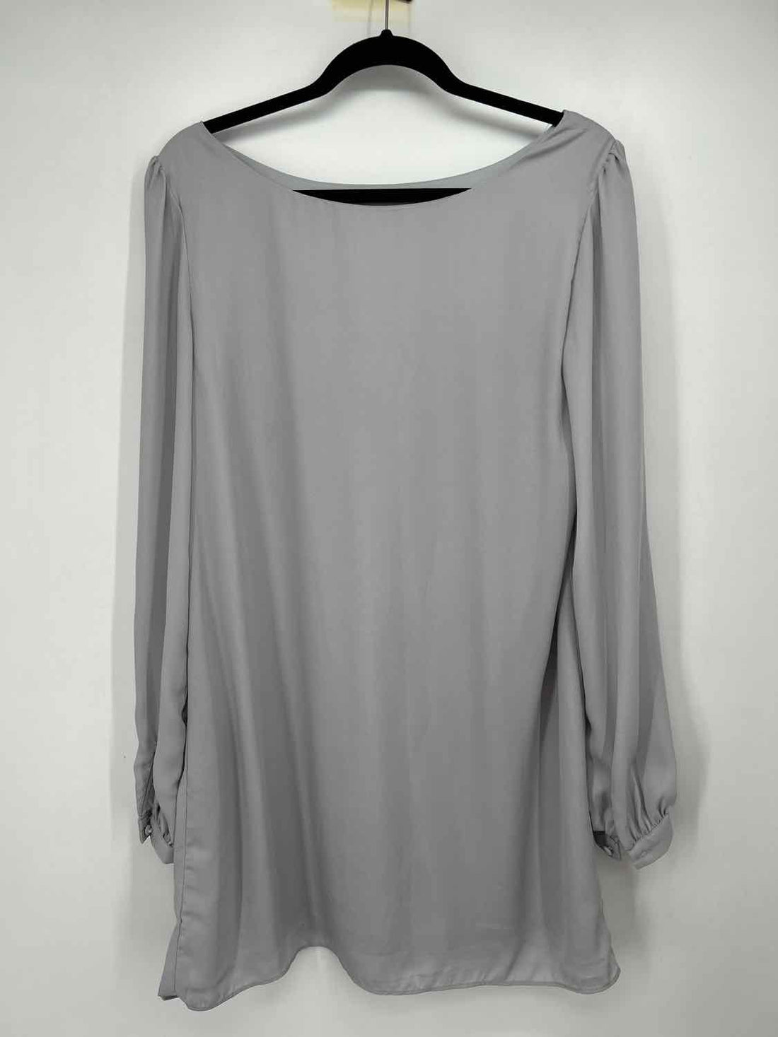 Lulus Size M Light Gray Long Sleeve Dress