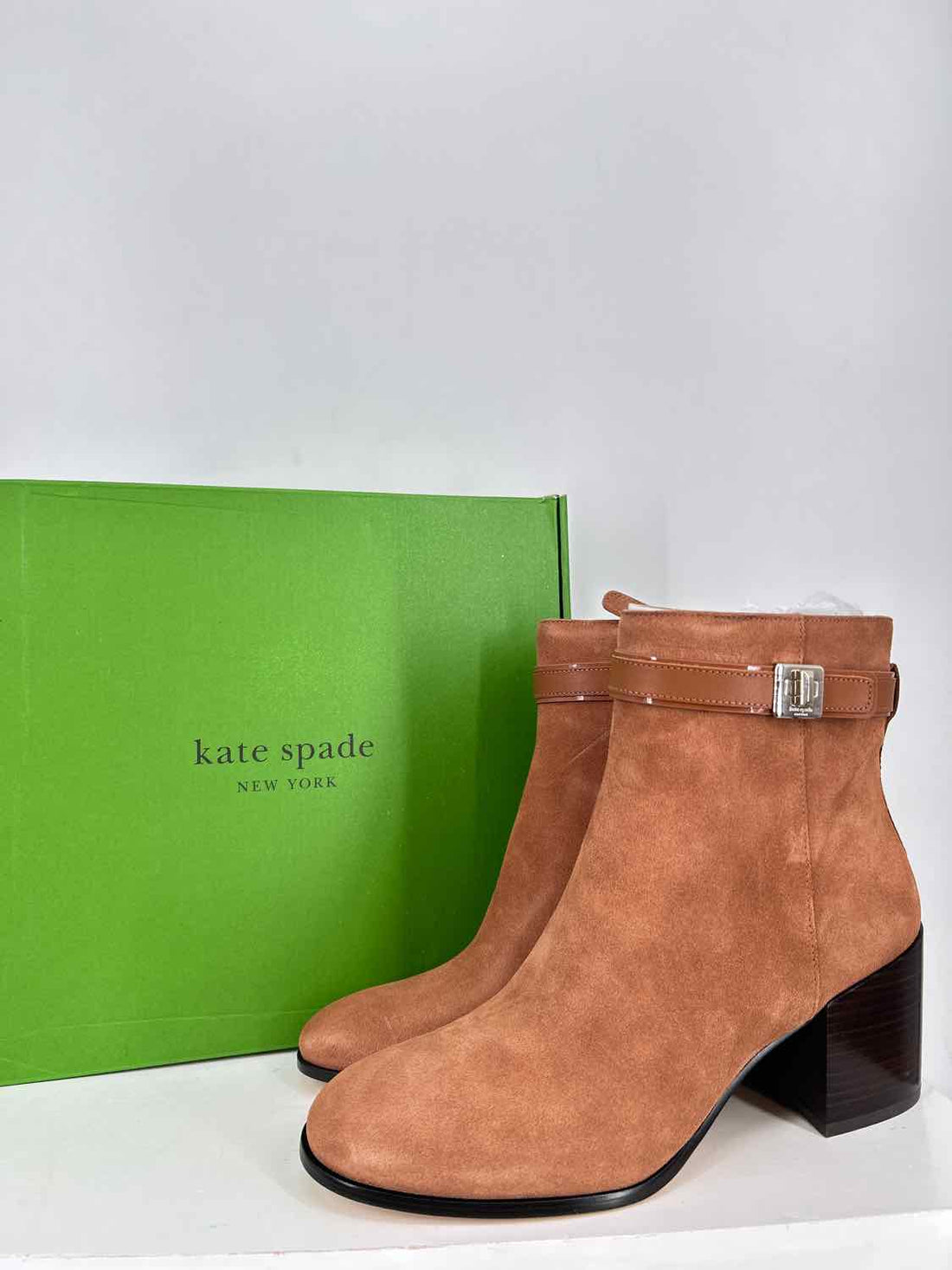 Kate Spade Women Size 9 Brown Suede Ankle Boot