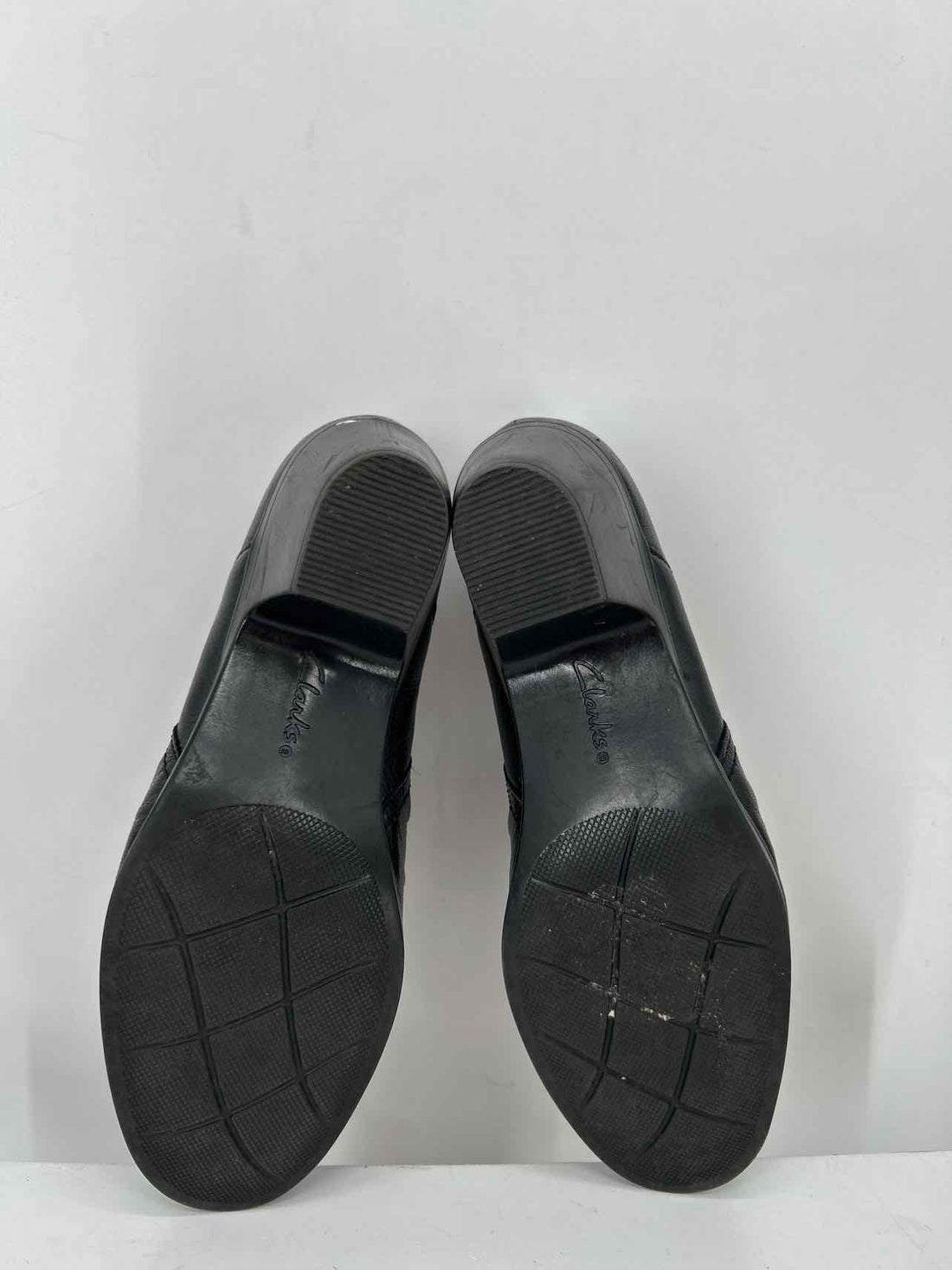 Clarks Women Size 8 Black Ankle Boot